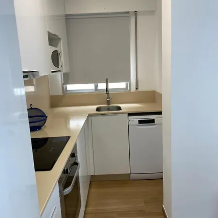 Lar De Apartmento En La Playa * Санхенхо